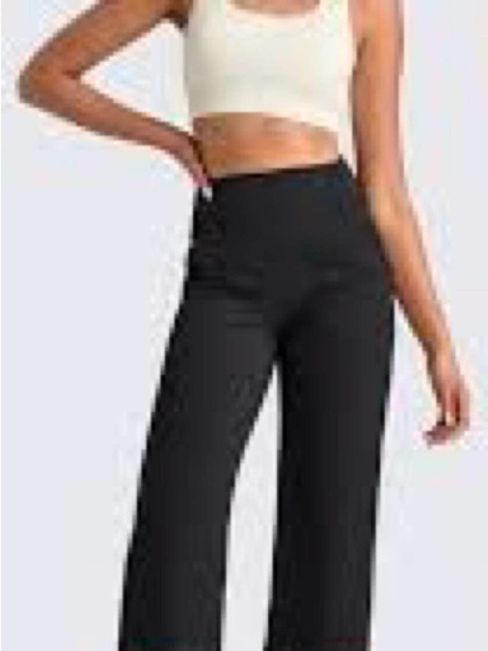 High-Rise Wide-Leg Leggings in Black. Bermuda.